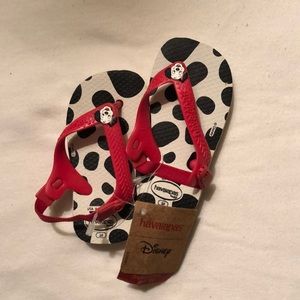 Disney 101 Dalmatians Havaianas flip flops NWT